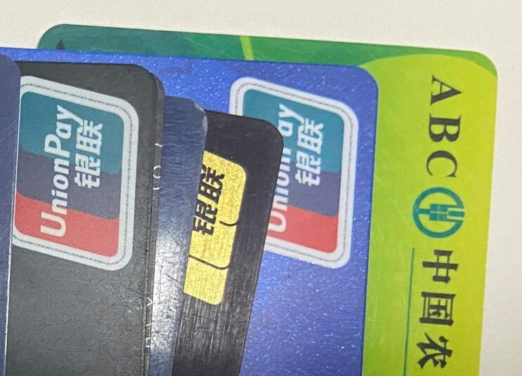 免费pos机用了就上当怎么办？手机pos机更高一筹