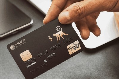 网上怎么把信用卡的钱套出来？分享手机app套信用卡的方法