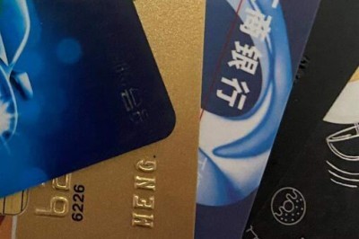信用卡套取现金app：用手机可以把信用卡额度套出来到储蓄卡