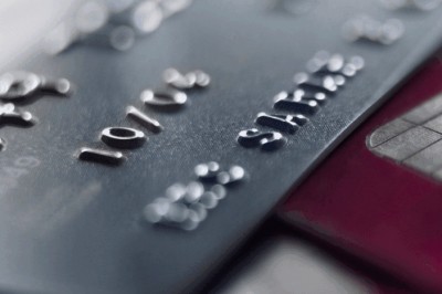 信用卡手机上刷卡app：比pos机刷卡更方便更便宜
